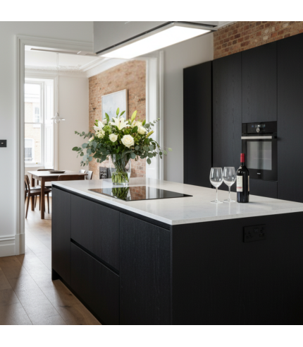 Tolvi - Ceiling Hood With Stainless Steel Box